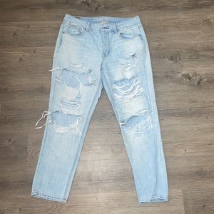 American Eagle Tomgirl Jeans